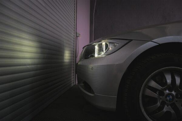 Bara Fata BMW M3 Design Seria 3 E90 (2004-2008) si Faruri Angel Eyes LED - imagine 8